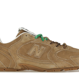 New Balance 530 Miu Miu Ecru