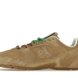 New Balance 530 Miu Miu Ecru